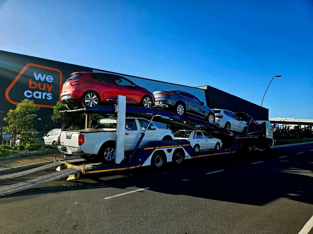 VNR Logistics Car Carrier